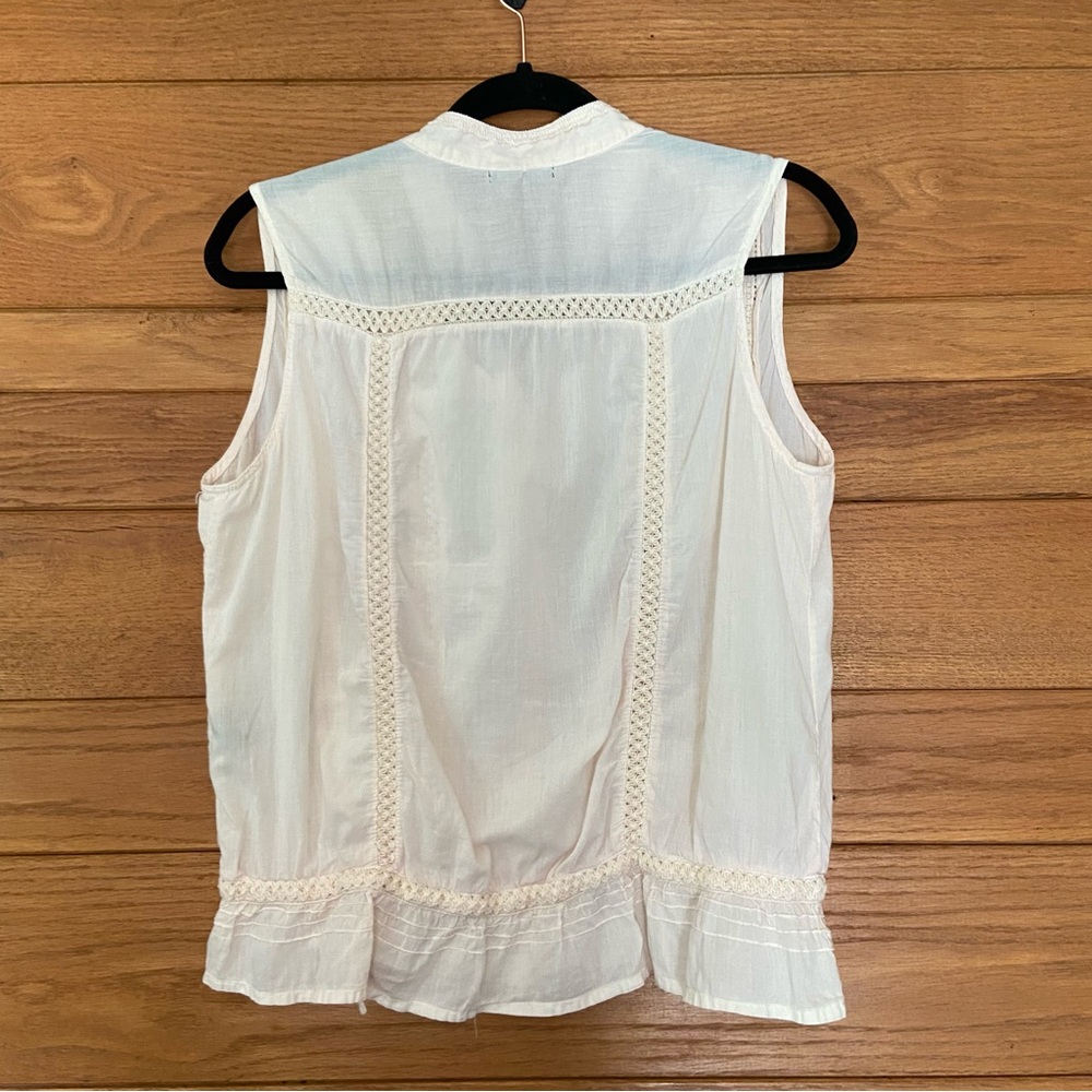 Y2K coquette Nikky Collection pink lace crochet ruffle trim button front tank to - Picture 4 of 6